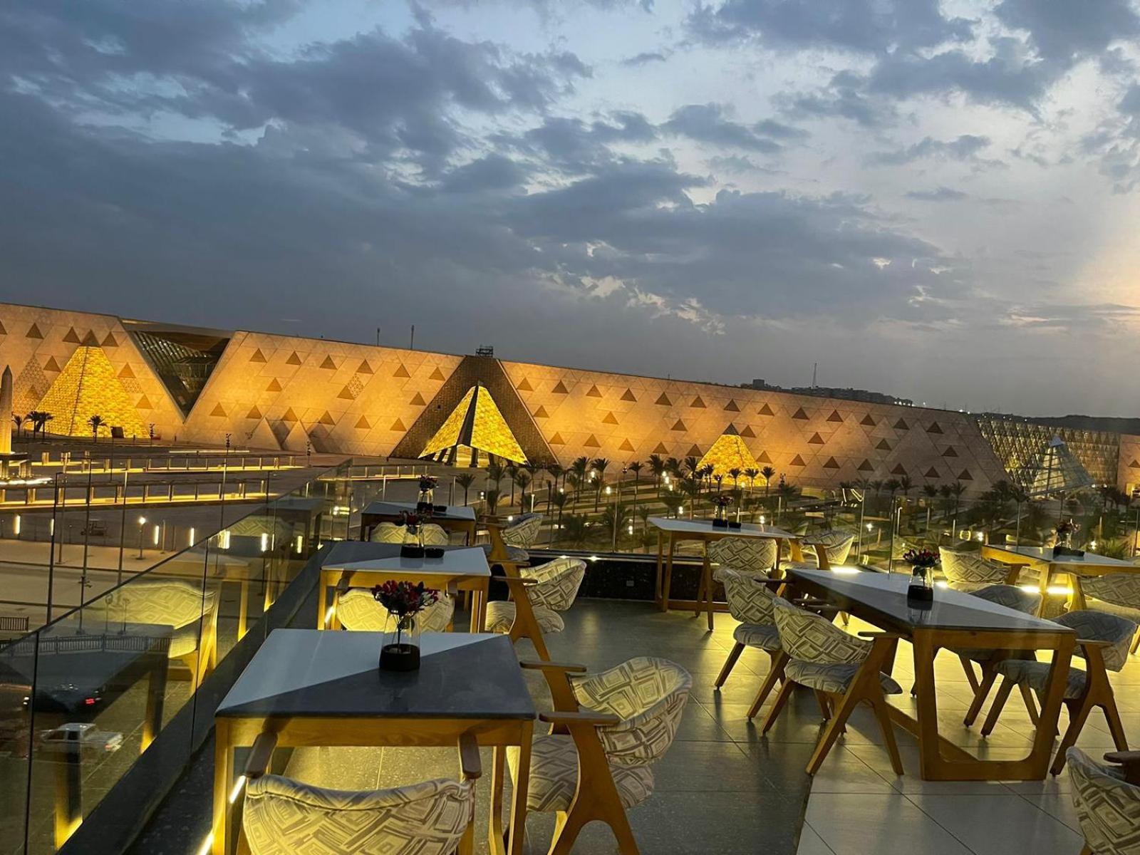 Royal Great Pyramid Inn Kafr Ghatati 外观 照片