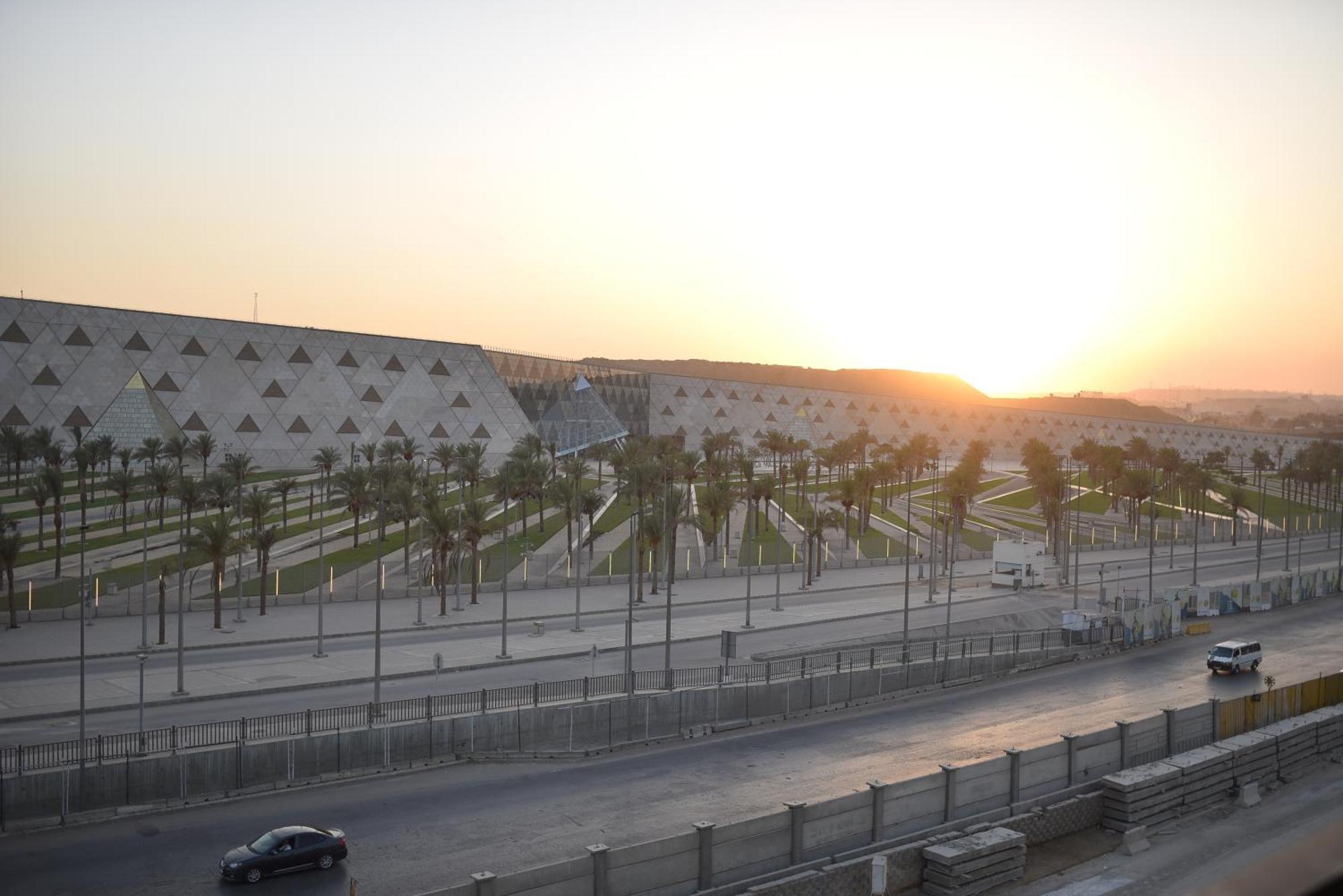 Royal Great Pyramid Inn Kafr Ghatati 外观 照片