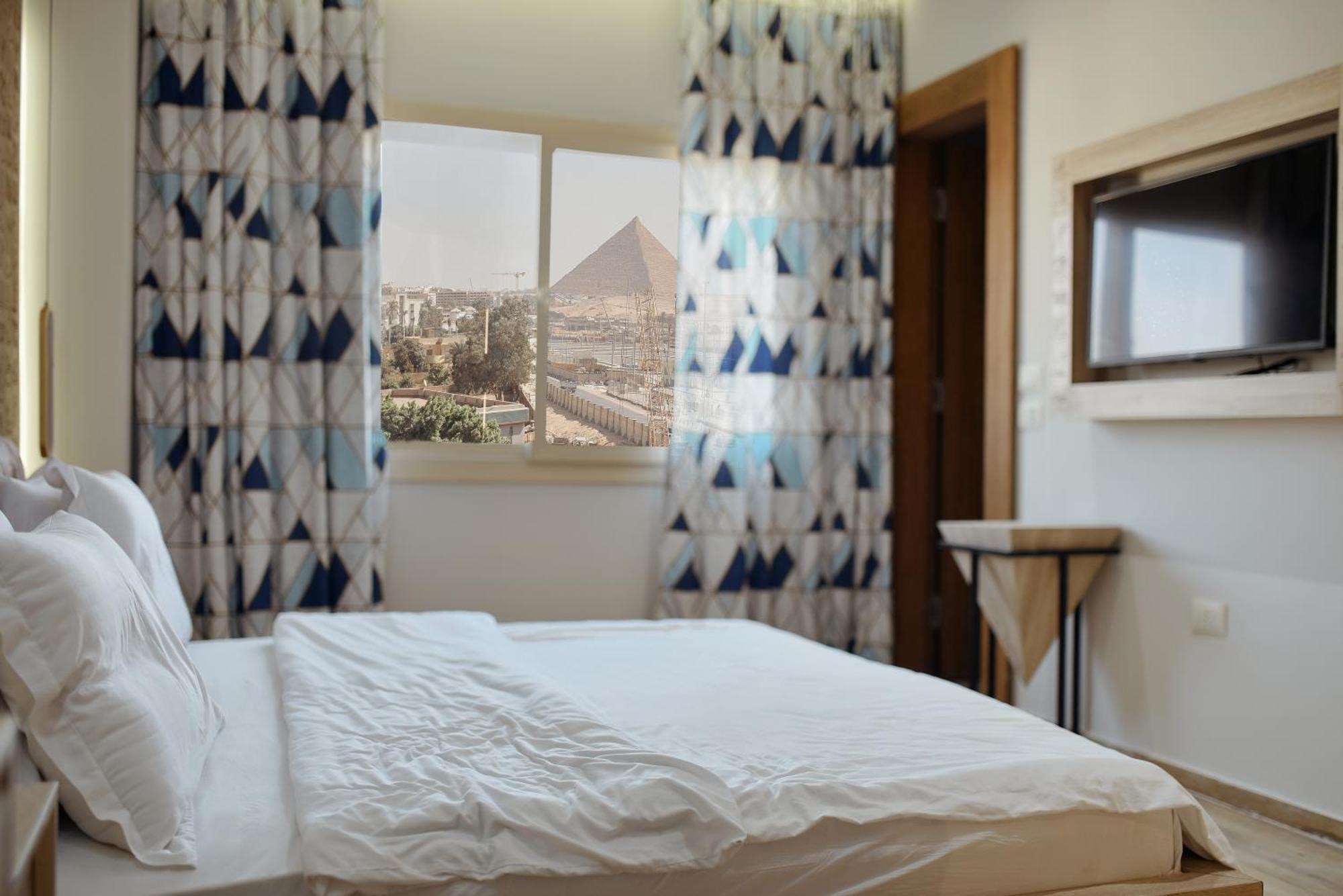 Royal Great Pyramid Inn Kafr Ghatati 外观 照片